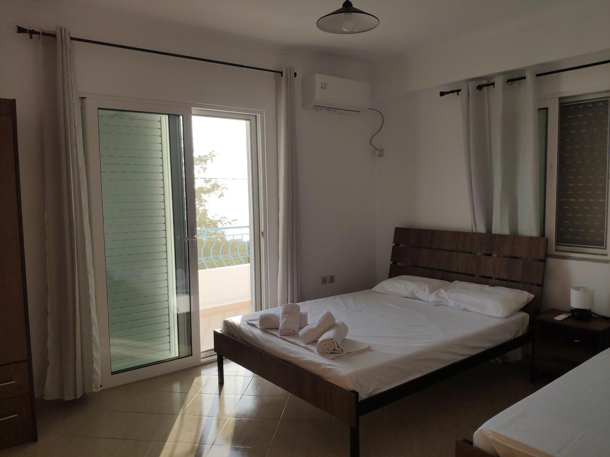 Kolagji Rooms Lukove Ngoại thất bức ảnh